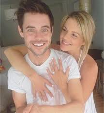 Ali fedotowsky is a 35 year old american tv personality. Roberto Martinez The Ashley S Reality Roundup