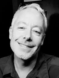 Steve Rowell's Instagram, Twitter & Facebook