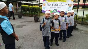 Telah berlangsung dengan jayanya majlis graduasi tahun 6 2020 di sekolah rendah islam al amin gombak. 29 Disember 2017 Sekolah Rendah Islam Al Amin Gombak Facebook