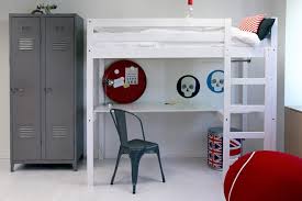 Dans notre article de blog, nous vous présentons nos conseils pour bien choisir votre lit mezzanine, pour en savoir +. Lit Mezzanine Stripy Avec Bureau File Dans Ta Chambre