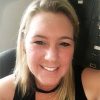 Roxanne Foster's Instagram, Twitter & Facebook