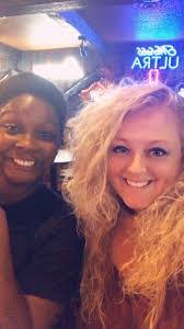 Sarah Gress's Instagram, Twitter & Facebook