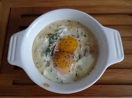 Oeufs Cocotte Au Saumon Fume Et Champignons A La Creme Creme De Champignons Oeufs Cocotte Saumon Fume