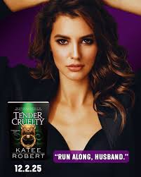 The Belmonte Family, as seen in Wicked Pursuit (out next month!). And  originating with The Beast. Art: @aeshrionn