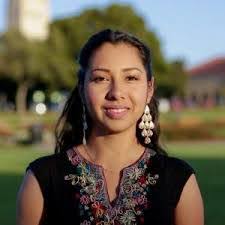 Alexandra Felipe's Instagram, Twitter & Facebook