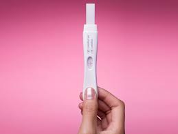 Hingegen kann ein sogenannter schwangerschaftsfrühtest bereits ab etwa fünf tagen vor der zu. Schwangerschaftstest Urintest Bluttest Im Check