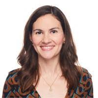 Elizabeth Stephan's Instagram, Twitter & Facebook