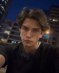 Param Naik 的Instagram photo • Mar 31, 2025 at 6:26 PM