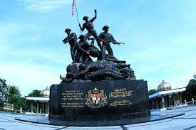 From wikimedia commons, the free media repository. Interesting Places In Malaysia National Monument Interesting Places In Kuala Lumpur Malaysia National Monuments Monument Places