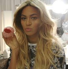How To Create A Menu Perfect For Busting Out Beyonce Songs Beyonce Hair Hair Styles Hair Highlights
