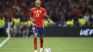 Lamine Yamal: lower back discomfort and doubtful against Turkey