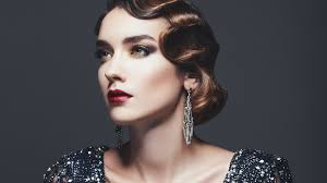 A style that became very popular during this period was a very sleek look with an elongated bun called a 'psyche knot'. 1920s Hairstyles For Short Hair How To Look Good Without Spending A Fortune Human Hair Exim