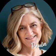 After a busy week I've taken time tonight to slow down and let it sink in  that my degree results have been confirmed. Absolutely delighted to be  graduating (although I need to