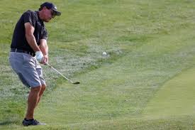 The key, insists mickelson, is that you do these exercises morning and night. Tom Watson Admires Phil Mickelson S Calves And How He Still Hits Bombs Golfmagic
