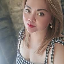 Noel Bess's Instagram, Twitter & Facebook