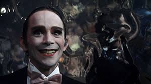 Hi, I'm new in Prague and I'm looking for a new theater group or anything  related to acting/clown/impro courses. Do you now something? Or you can  recommend smth?