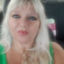 Guardate cosa combina questo ragazzino al pianoforte.. Pelle d'oca ovunque  😍