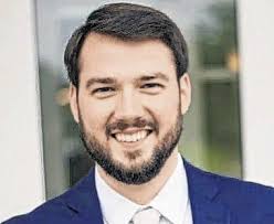 Three vie to be Edinburgh clerk-treasurer