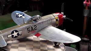 Het toestel bleek een geduchte tegenstander tijdens luchtgevechten, maar bleek zeker zo bruikbaar als grondaanvalstoestel. Revell P47 Thunderbolt 1 32 Final Reveal Video 3 Youtube