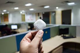 Cannot find your car key while rushing to work? Nut Find 3 Smart Tracker Images Hd Photo Gallery Of Nut Find 3 Smart Tracker Gizbot