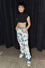 Tell us you love the sing 2 trailer without telling us you love the sing 2 trailer! Halsey Is Joining The Cast Of Sing 2 Teen Vogue