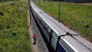 Vous pouvez ainsi facilement voyager de paris au havre, caen ou troyes, mais aussi à bordeaux et toulouse. Des Tgv Sur La Ligne Intercites Bordeaux Marseille Ca Changera Quoi