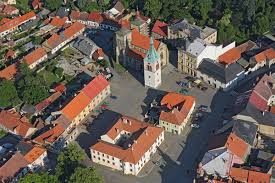 Výskum na dolnom hrade zas preukázal existenciu staršieho. Kourim Wikipedie