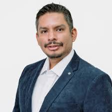 Después de 1 año y medio como Pasante de Trade Marketing dentro de la  división de productos profesionales en L'Oréal, emprendo un nuevo desafío  como Analista de Logística Merchandising en consumo… |