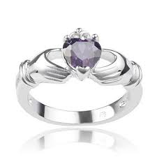 This opens in a new window. Claddagh Rings What They Are How To Wear Them Overstock Com