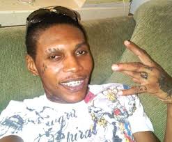 Guess what fans I'm pregnant