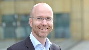 Stefan has decided to formally … Deutsche Bank John Cryan Macht Jorg Eigendorf Zum Kommunikationschef