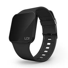 Upgrade All Black Saat Kolsaati Aksesuar Moda Alisveris Dijitalsaat Isimlisaat Ciftsaati Upwatch Erkekmoda Kadinmoda Tumuyle Siyah Moda Erkek Moda