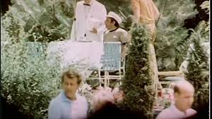 La munte si la mare on facebook. B D La Munte Si La Mare Online Film Romanesc Comedie Politist 1972 Latimp Eu Site Teatru Radiofonic Filme Romanesti