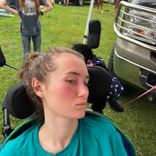 Fundraiser by Danielle Hollis : Help Brooke with Medical Expenses