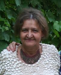 Photo editing request for late mom's picture