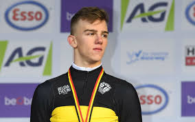 Nys è campione del mondo u19, tripletta belga. Thibau Nys Verbaast Vriend En Vijand Wat Een Fenomeen Nieuws365