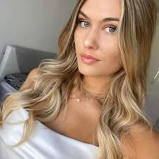 FOLLOW :- @anja.lisabeth Check out guys amazing profile @anja.lisabeth  Follow:- @heaven_of_travel_ [#heavenoftravel #traveladdict #trending  #travelphotography #traveler #instatravel #travelblogger #travelgram  #adventuretime #adventure #sea #seafood ...