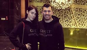 We did not find results for: Esposa De Gary Medel Flipo Al Ver Su Rostro Tatuado En La Pierna Del Futbolista