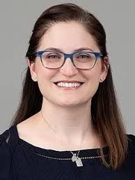 Leah Carr's Instagram, Twitter & Facebook