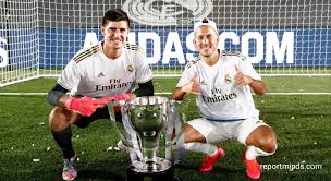 May 21, 2021 · atlético madrid is positioned to lift the trophy in la liga this weekend, but like real madrid and barcelona, it should view the end of the season as an opportunity. Eden Hazard Pose With La Liga Trophy Alongside Courtois Report Minds