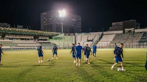 Comisia de organizare a campionatului liga desavoia arad. NaÈ›ionala Primul Antrenament In Grecia Fmf