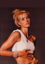 Videos as very hot with a 89% rating, porno video uploaded to main category: Sexy Tea Leoni Nude