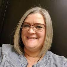 Laurie Romine's Instagram, Twitter & Facebook