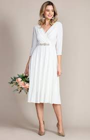 Sie werden sich große gedanken machen. Brautkleid Annie Elfenbein Hochzeitskleider Abendgarderobe Und Partykleidung By Alie Street