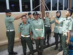 3 program di peringkat asasi iaitu Asykar Pencen