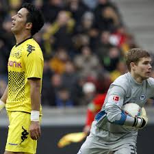 Lucas barrios applauds the fans after dortmund's financial demands have nothing to do with it, he said in bild. Lucas Barrios Career Crashing And Burning Post Borussia Dortmund Bleacher Report Latest News Videos And Highlights