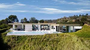 It's bigger and pricier than her starter house in calabasas. House Of The Week 100 Million Mansion Stocked With 177 Bottles Of Bubbly