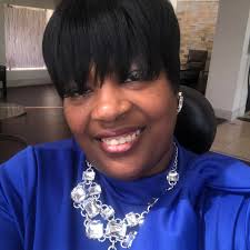 Tanuke Smith (@4tangi) • Facebook