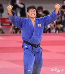 유도 띠, 테이핑 어떻게 하면 완벽할까. Qu6akcop36peam