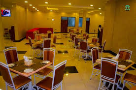 Le livre numérique (en anglais : Lowlands Hotel Spa In Chuka Kenya Reviews Prices Planet Of Hotels